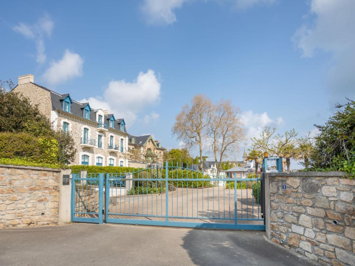 Apartment Le Parc Du Prieure By Interhome Dinard Kültér fotó